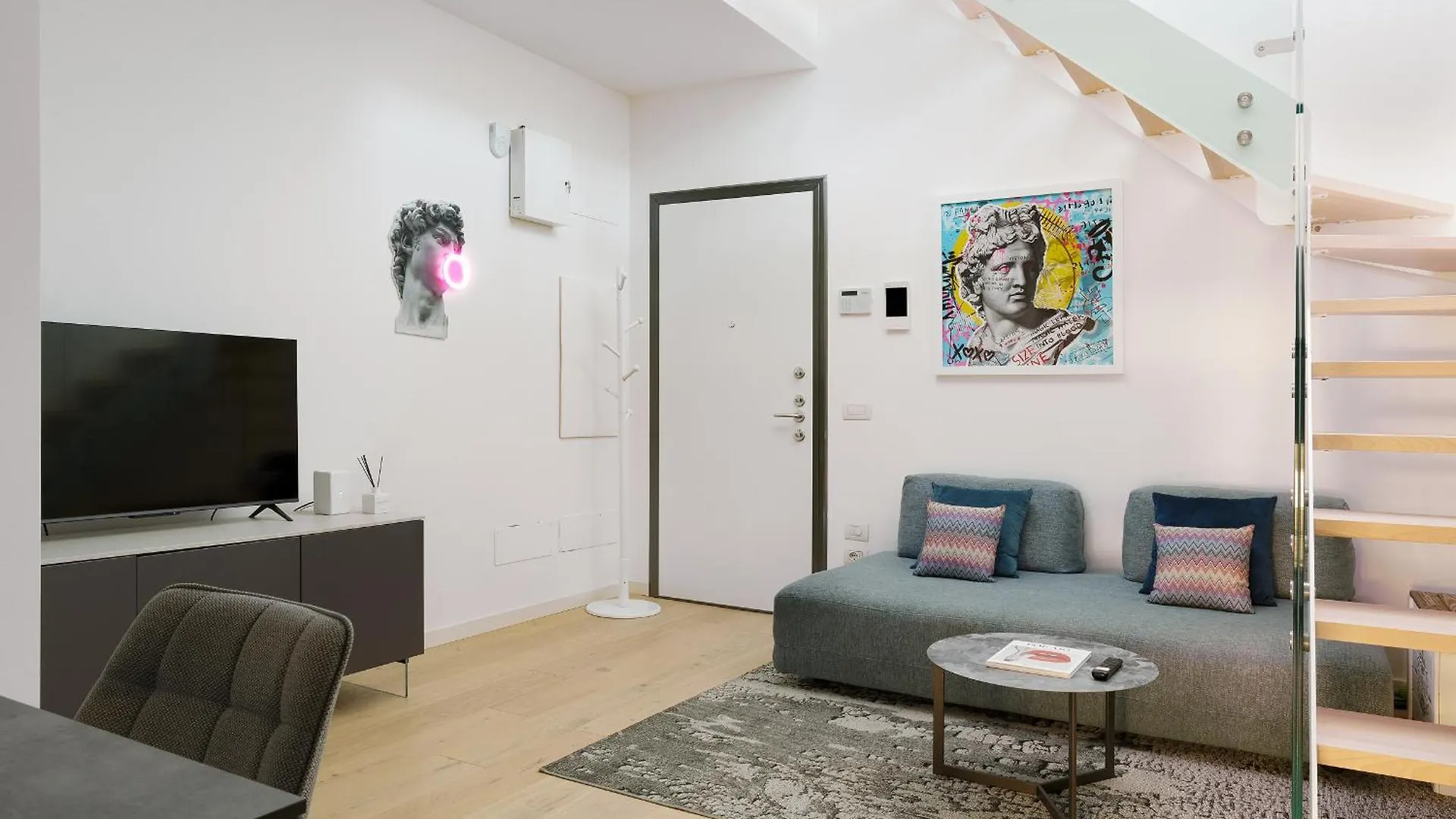 Compagnoni12 Luxury Penthouse With Private Jacuzzi And Spa Mediolan Apartament