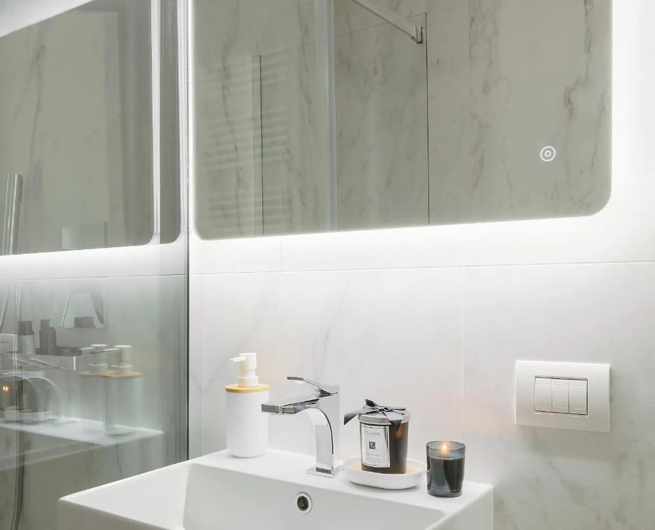 Compagnoni12 Luxury Penthouse With Private Jacuzzi And Spa Mediolan Apartament